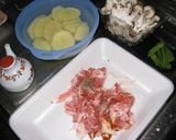 豚肉としめじで★ガーリックバター醤油炒め作り方1写真