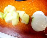 じゃが芋と玉葱の味噌汁カレー風味作り方1写真