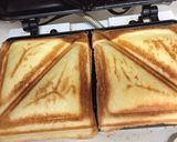 ♡おいしー！ハムチーズホットサンド♡作り方5写真