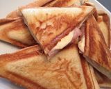 ♡おいしー！ハムチーズホットサンド♡作り方6写真