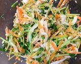 豆苗と人参のシリシリサラダ作り方9写真