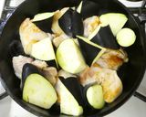 鶏もも肉となす★スキレットチーズトマト煮作り方7写真