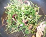 豆苗とイカの和風ペペロンチーノ風作り方5写真