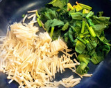 えのき茸とほうれん草のチーズオムレツ☻*作り方2写真
