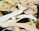 鶏肉と水菜の白ワイン＆バターソース炒め作り方1写真