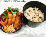 Wごま♪鮭フレークのしっかり味おにぎり♡作り方4写真