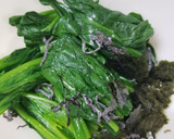☆副菜♪ほうれん草の塩昆布・海苔和え☆作り方1写真
