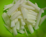 大根とみかんの皮の酢の物♪作り方1写真