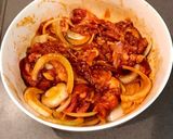 混ぜて焼くだけ！うま辛焼き豚丼作り方2写真