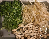 簡単！豚こまもやし豆苗と卵の中華炒め作り方2写真
