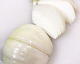 シンプルが美味しい♡新玉ねぎのソテー作り方1写真