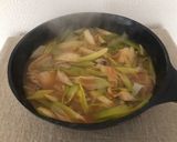 美味い!簡単!キムチ鍋(サリ麺入り)作り方3写真