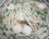 鶏団子とモヤシの中華スープ作り方4写真