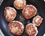 定番♡家族が喜ぶ！簡単ハンバーグ作り方6写真