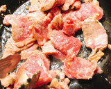 牛肉と菜の花のオイスター炒め作り方2写真