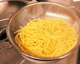 我が家の定番★ウマウマ納豆パスタ♪作り方4写真