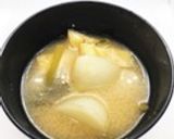 白カブと油揚げの味噌汁作り方41写真
