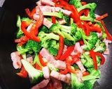 ベーコンと野菜のガーリックチーズ炒め作り方4写真