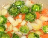 香るゴマみそ豆乳スープ♪芽キャベツde作り方4写真