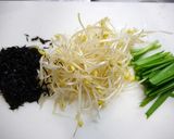 痛風対策!ひじきとニラもやしのお味噌汁作り方3写真