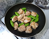 鶏肉とスナップエンドウのマヨ炒め作り方6写真