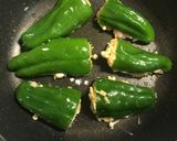 【食費を抑えたい】ピーマン鶏胸えのき詰め作り方5写真