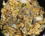 白菜と油揚げと茸の煮干し風味の煮物作り方7写真