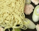 鶏肉＆長ネギの味わい塩焼きそば作り方3写真