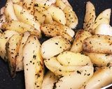 簡単♡みんな大好き♡レモンバジルポテト作り方2写真
