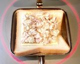 シーチキンマヨチーズのホットサンド作り方3写真