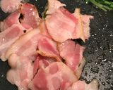 ☆簡単！豆苗とベーコンのバター醤油炒め☆作り方2写真
