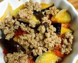 そぼろ肉リメイク♡ナスとトマトのチーズ焼作り方6写真