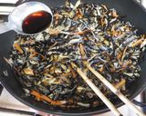 ＊毎日食べたくなる舞茸入りひじきの煮物＊作り方4写真