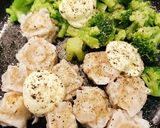 カニシュウマイとブロッコリーのマヨ炒め作り方2写真