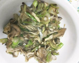 とりむね肉とねぎ舞茸炒め♪作り方7写真