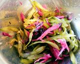 若芽の茎としば漬けのゆかり和え作り方6写真