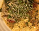 ほうれん草＆プチトマの鶏肉炒めオムレツ添作り方4写真