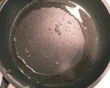 おやつや朝食に♪カンタン揚げ焼き目玉焼き作り方1写真