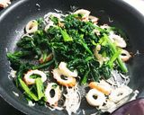 しらすとほうれん草の炒めもの作り方4写真