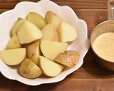 新じゃがの味噌マヨ煮っころがし作り方1写真
