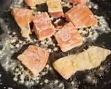 鮭アスパラのガーリックバター醤油炒め作り方4写真