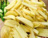 牛じゃがアスパラバターステーキソース炒め作り方3写真