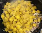 豚肉とさつま芋のハニーマスタード炒め作り方5写真