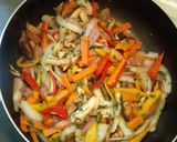 きのこと野菜のにんにく大葉いため作り方3写真