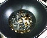 豆苗と豚肉のごま味噌炒め✨作り方1写真