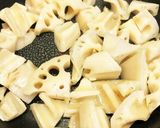 レンコンとシーチキンの炒め物作り方4写真