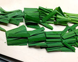 少しずつ残った野菜を使った豚バラ玉子炒め作り方1写真