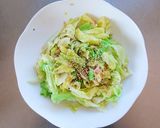 レンジで簡単☆ご飯のお供に無限キャベツ。作り方3写真
