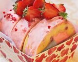 つぶジャム苺のガールズロールケーキ作り方36写真
