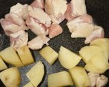 こどもも一緒！鶏むねと野菜のトマト煮込み作り方2写真